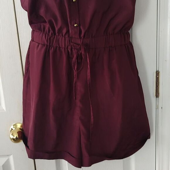 Dots maroon one piece shorts romper with pockets  Sz 1X - Picture 2 of 5